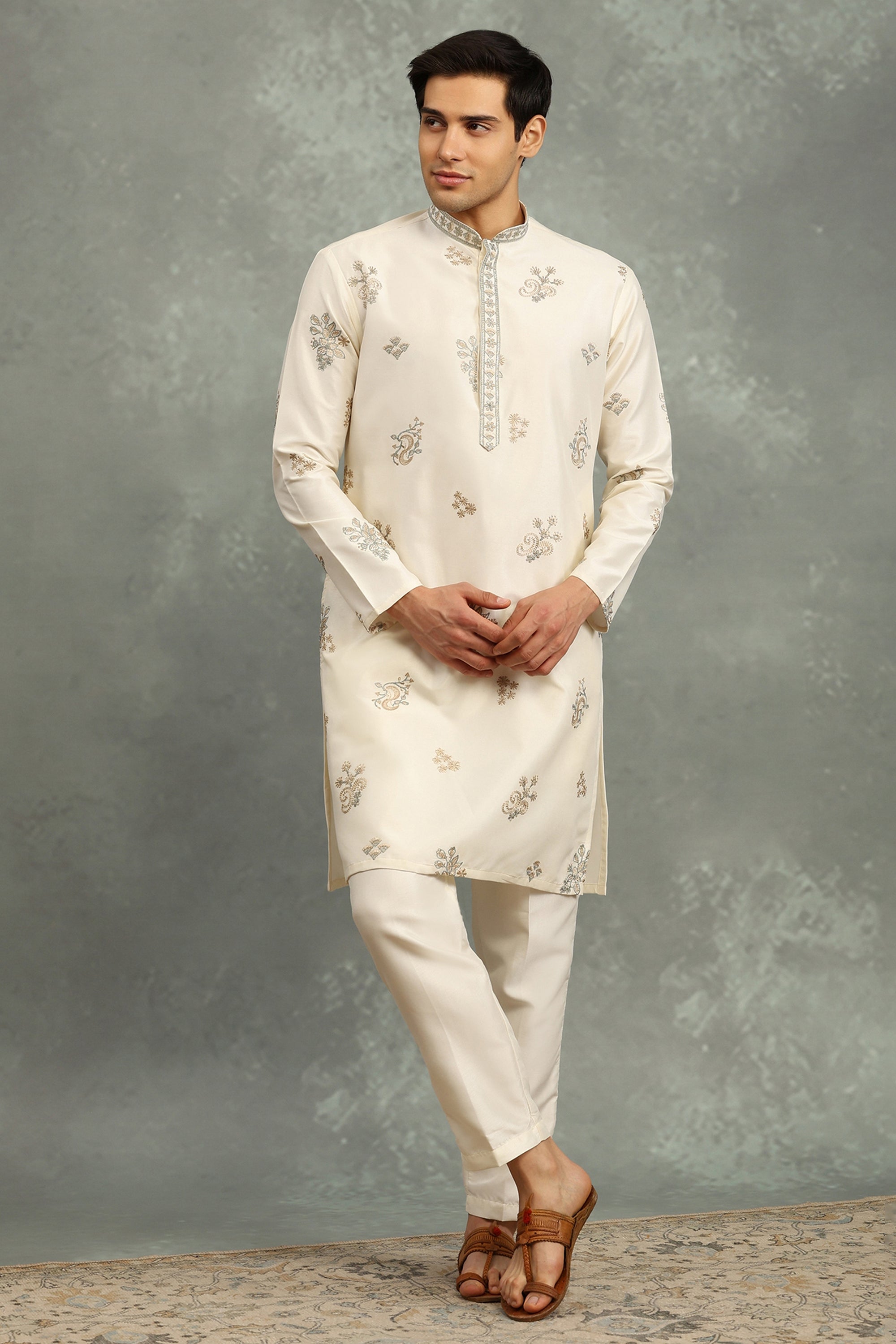 Viraj Kurta Set