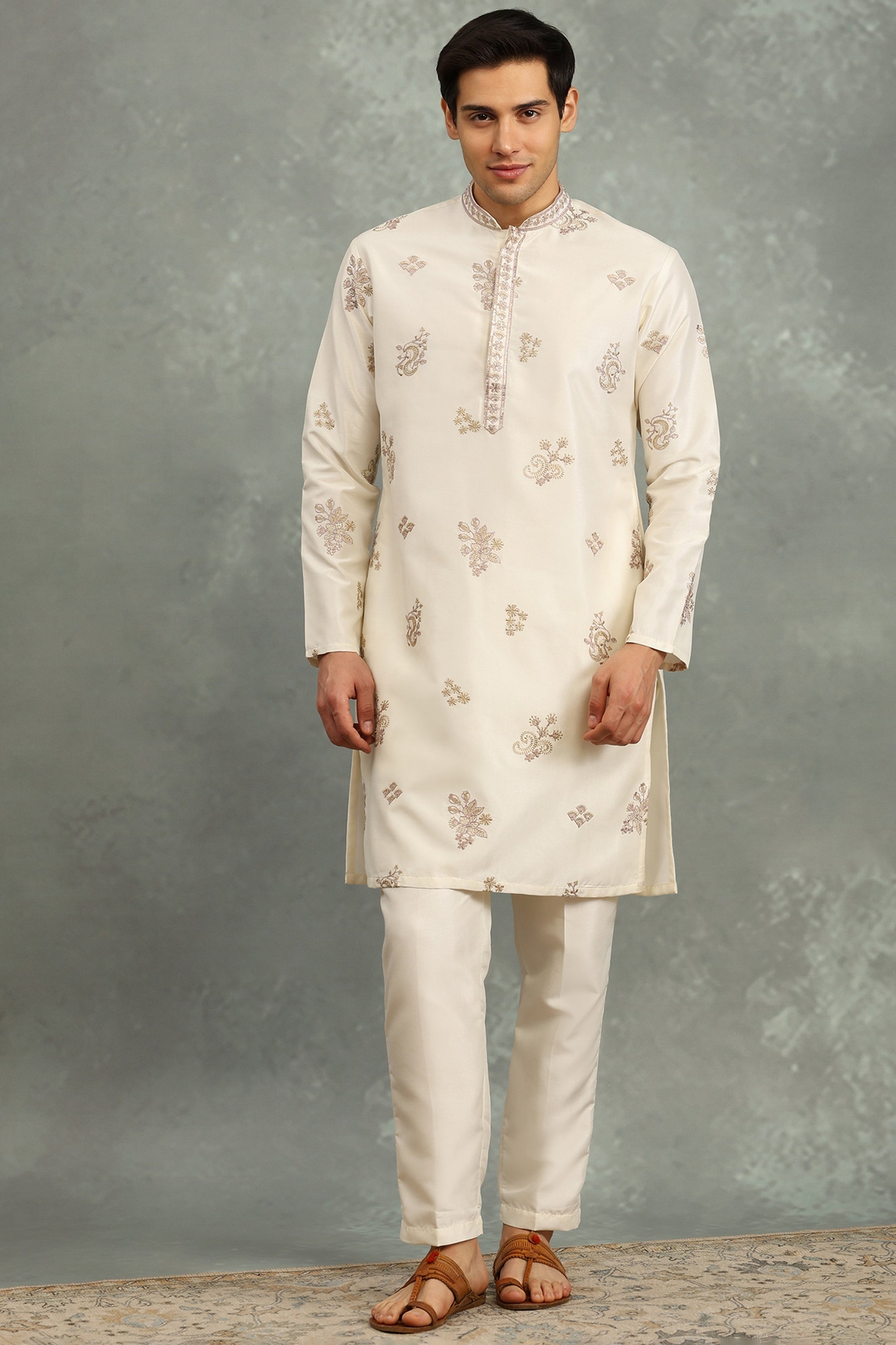 Taran Kurta Set