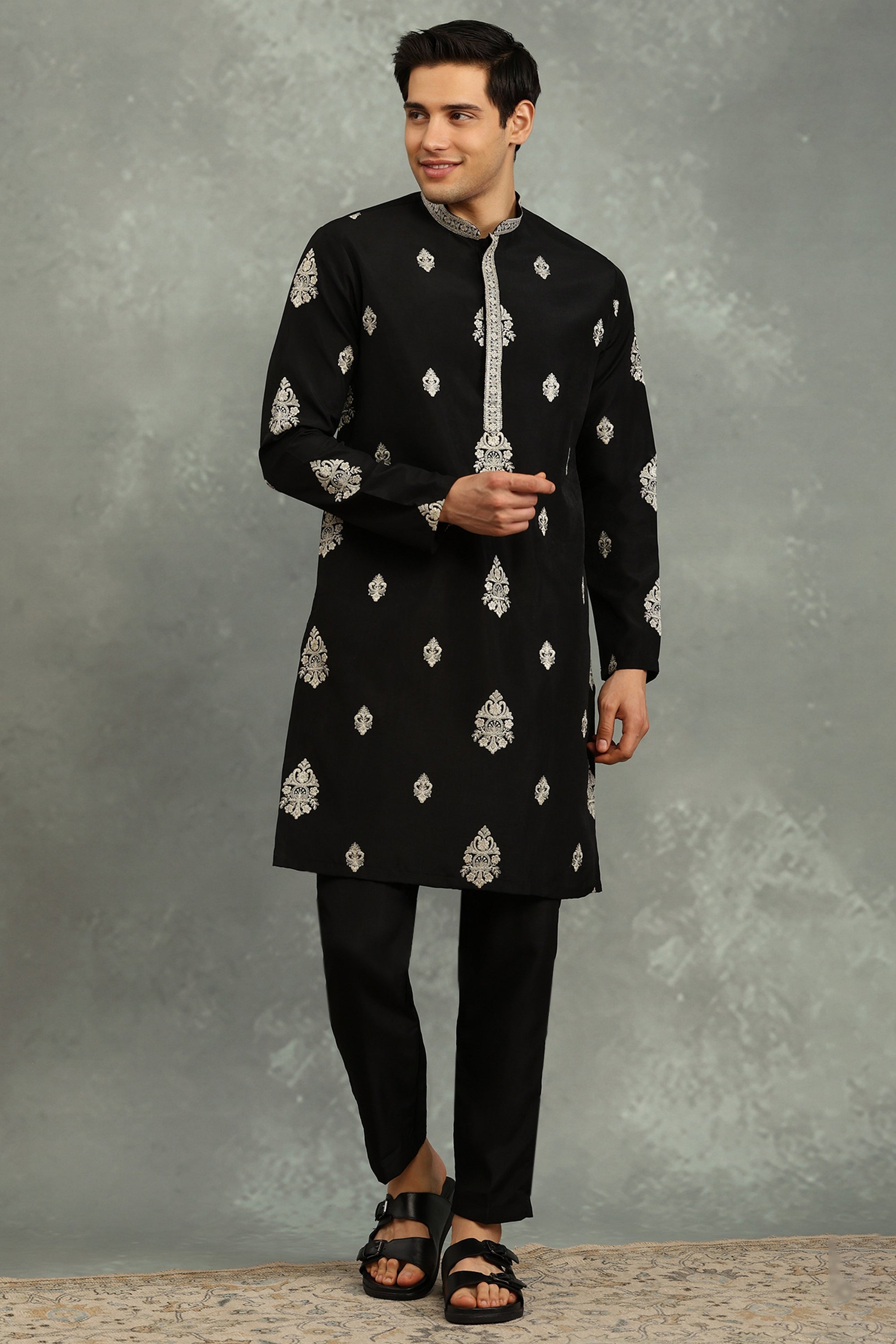 Varn Kurta Set