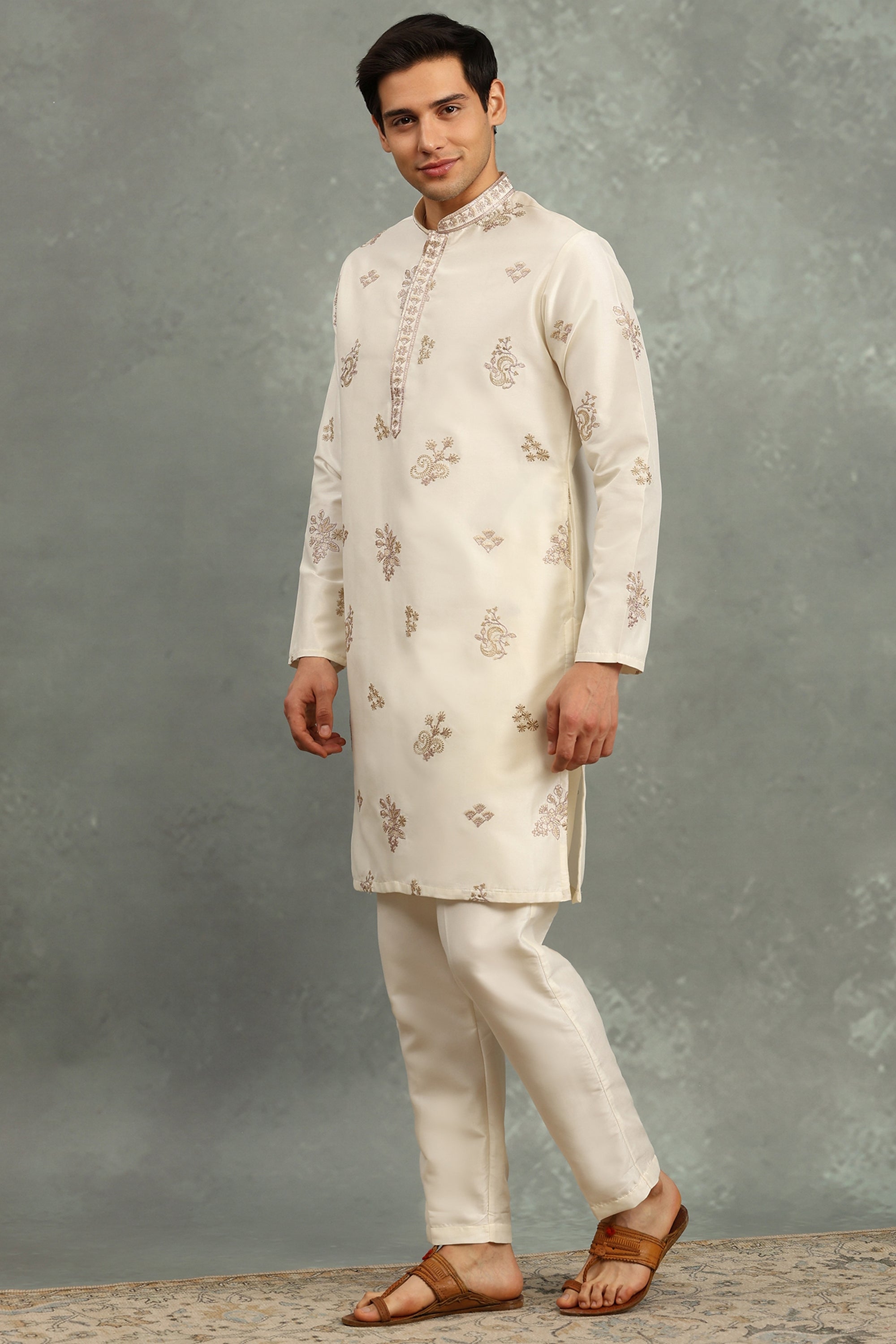 Taran Kurta Set