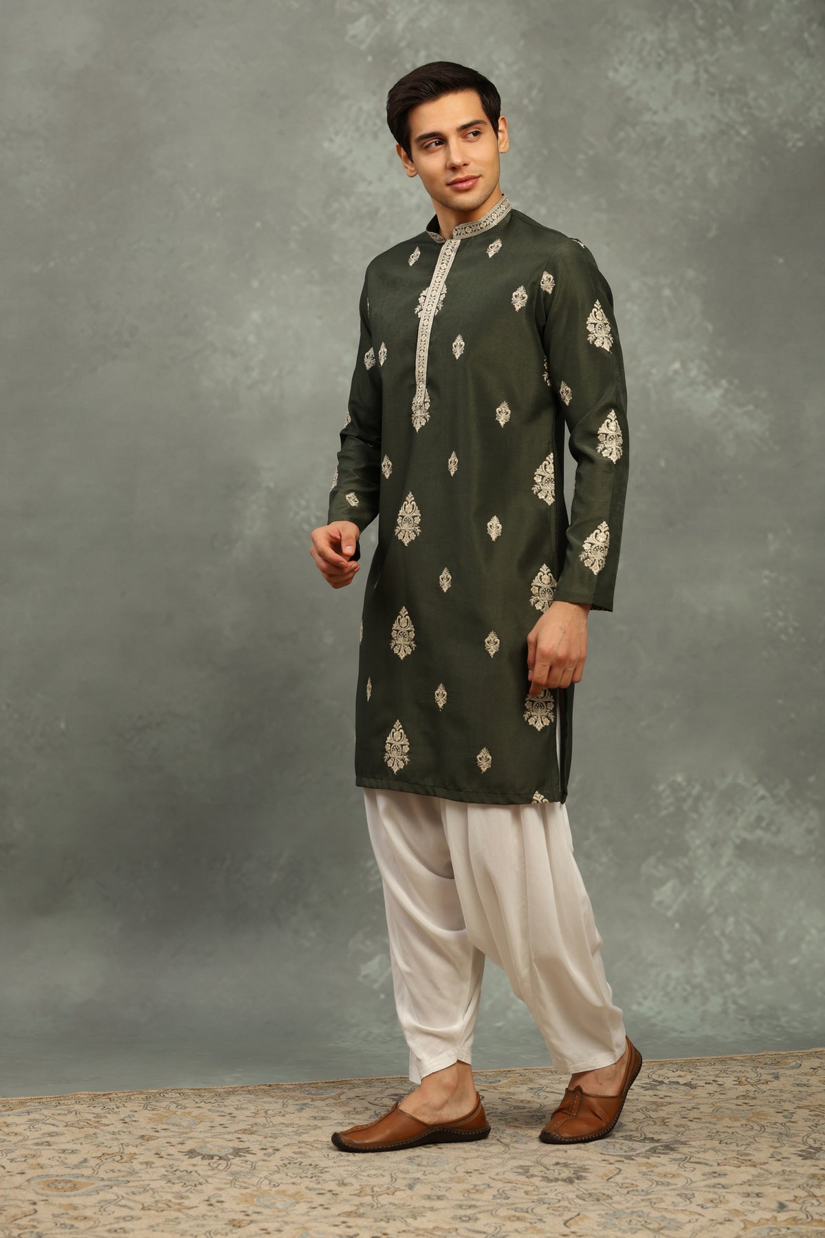 Nooran Kurta Set