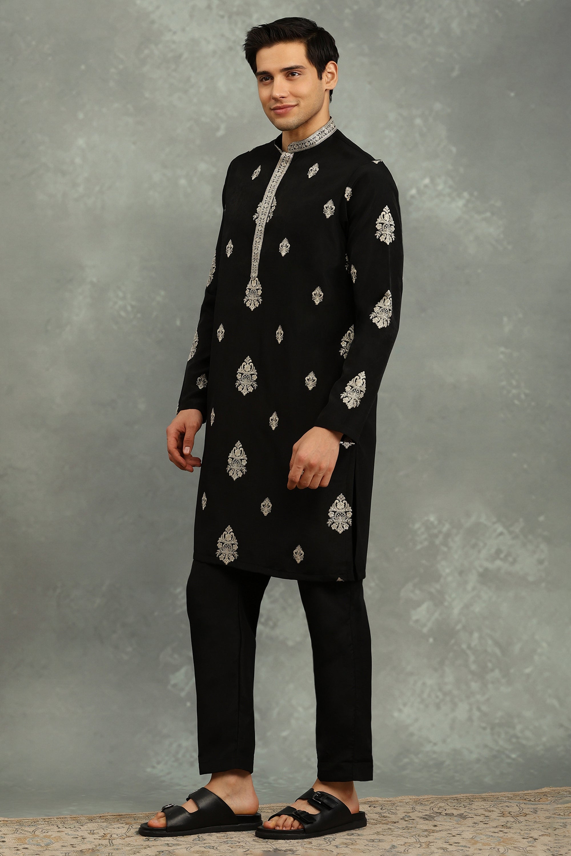 Varn Kurta Set