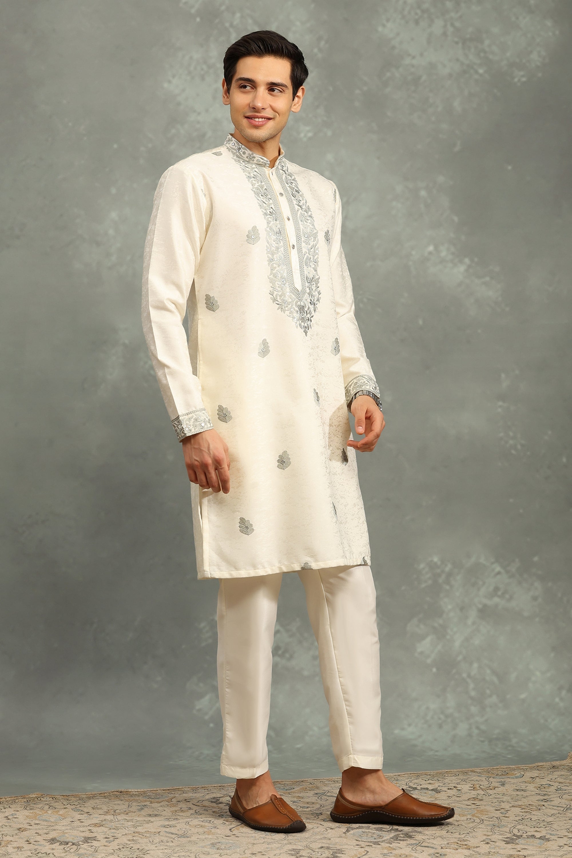 Mahtaab Kurta Set