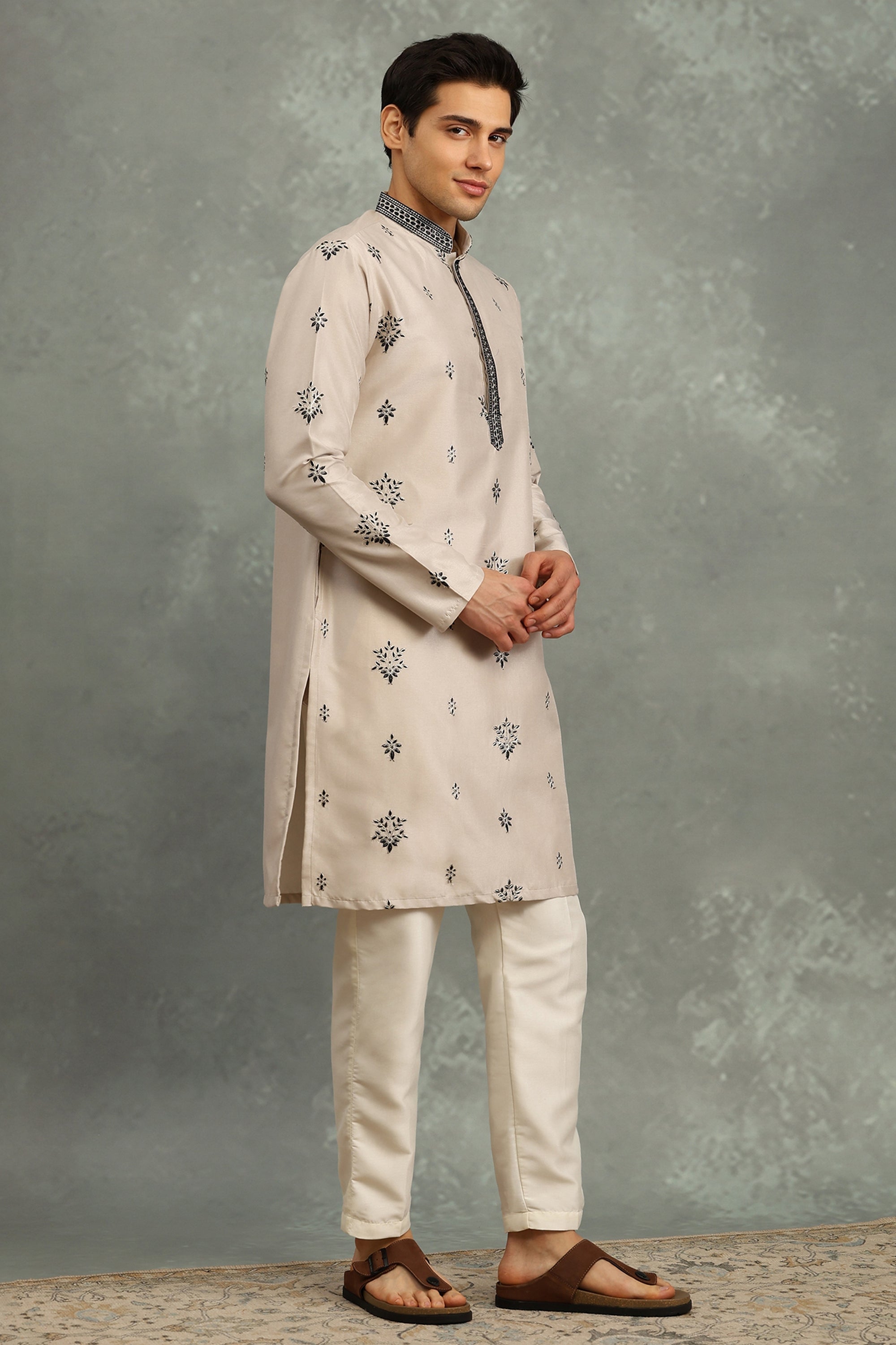Taal Kurta Set