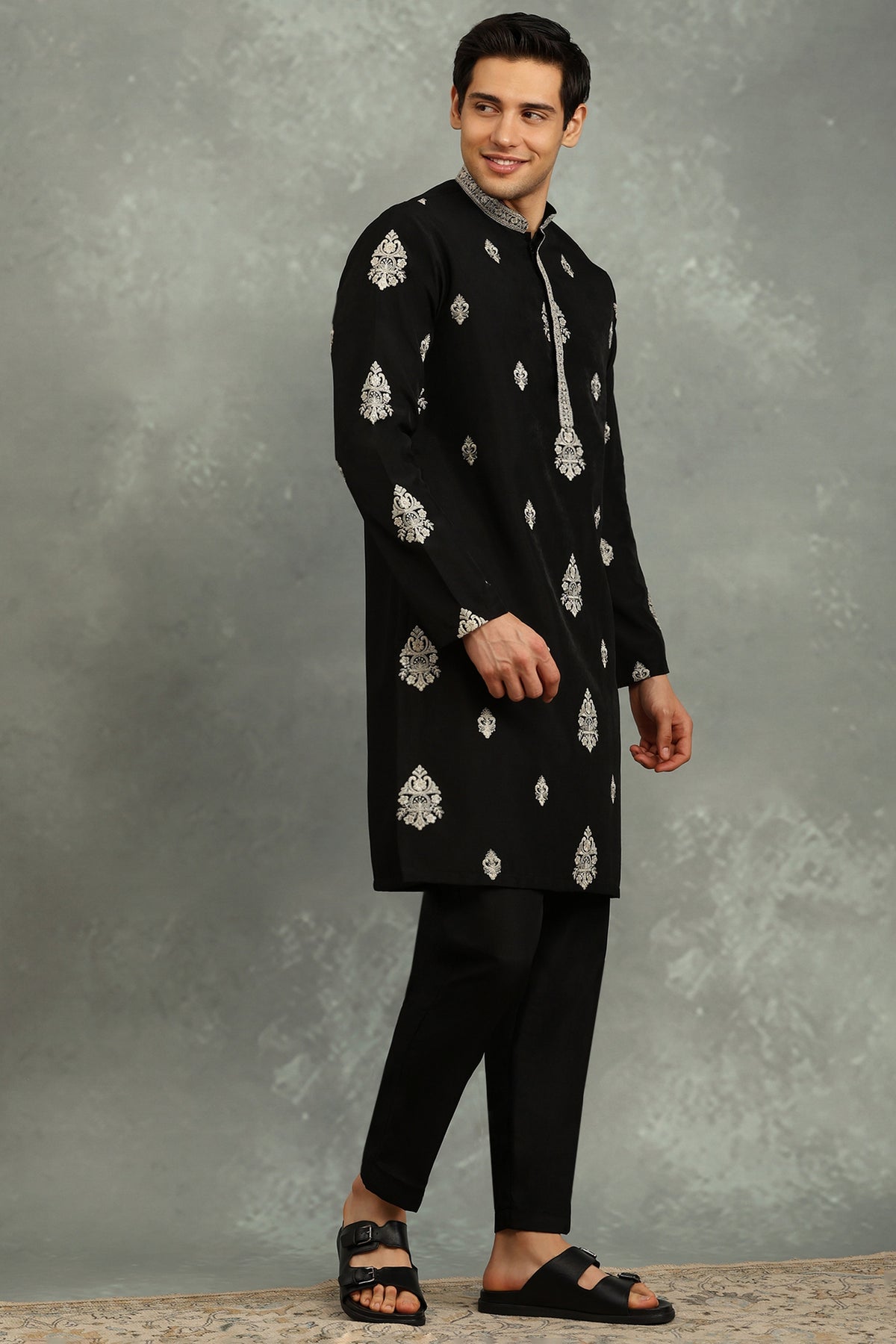 Varn Kurta Set
