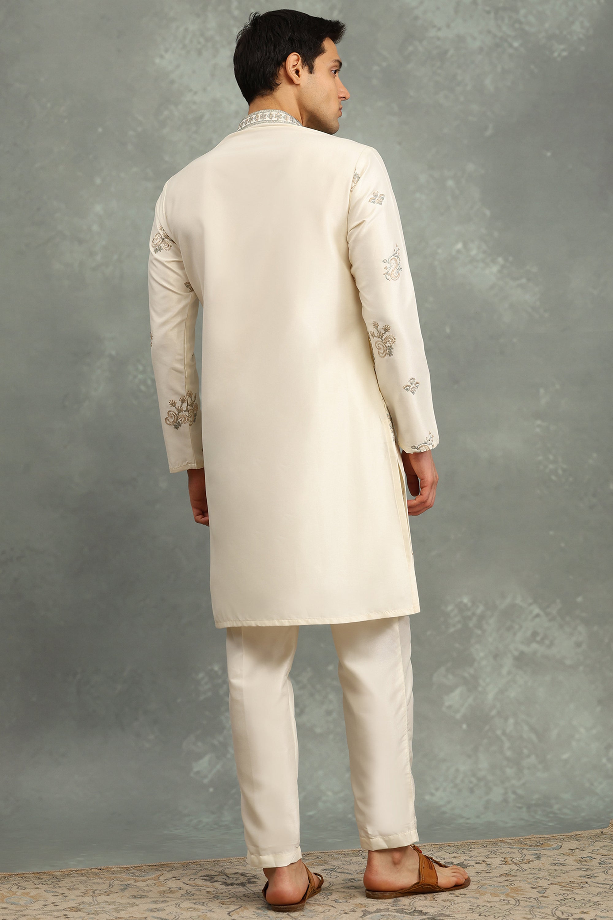 Viraj Kurta Set