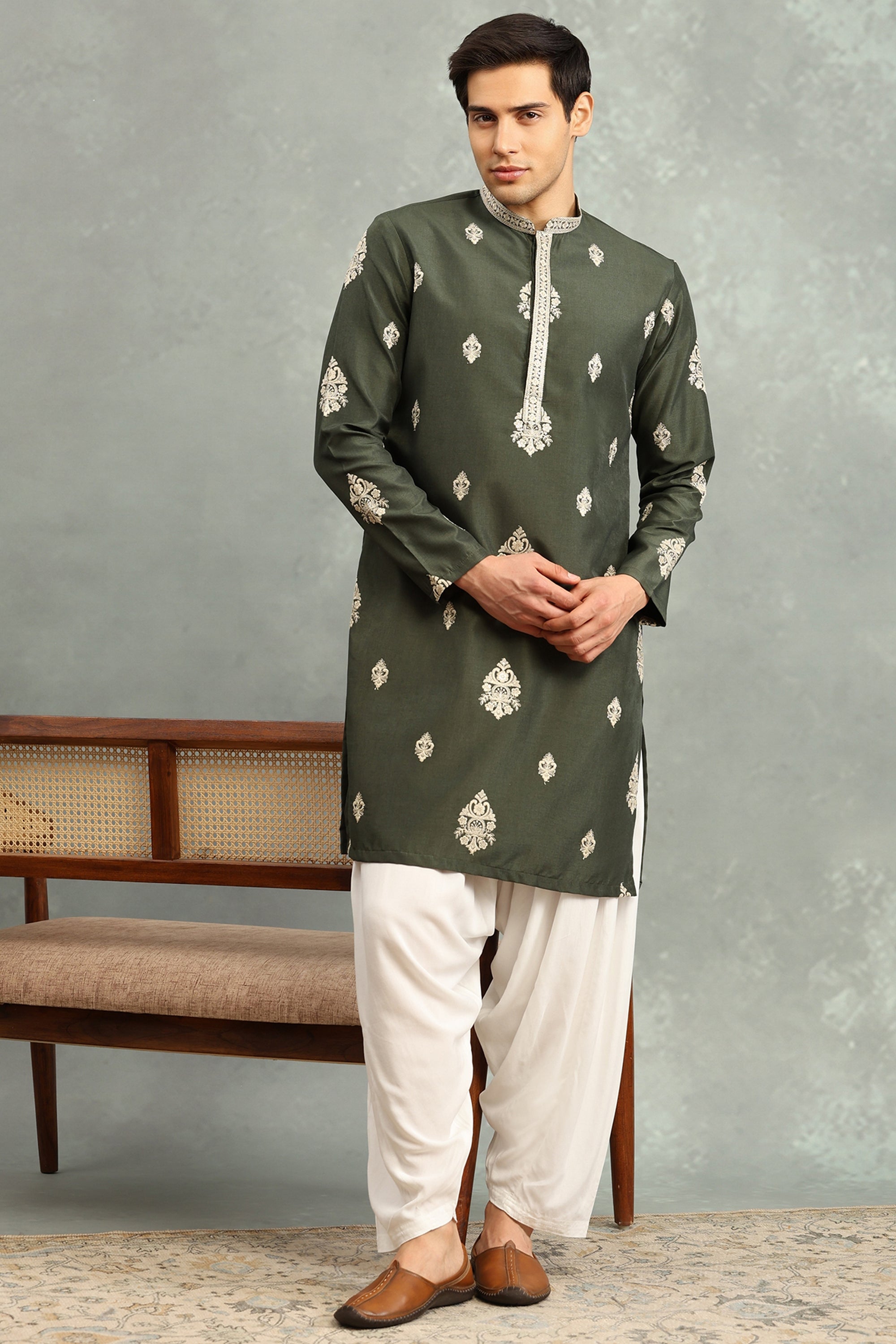 Nooran Kurta Set