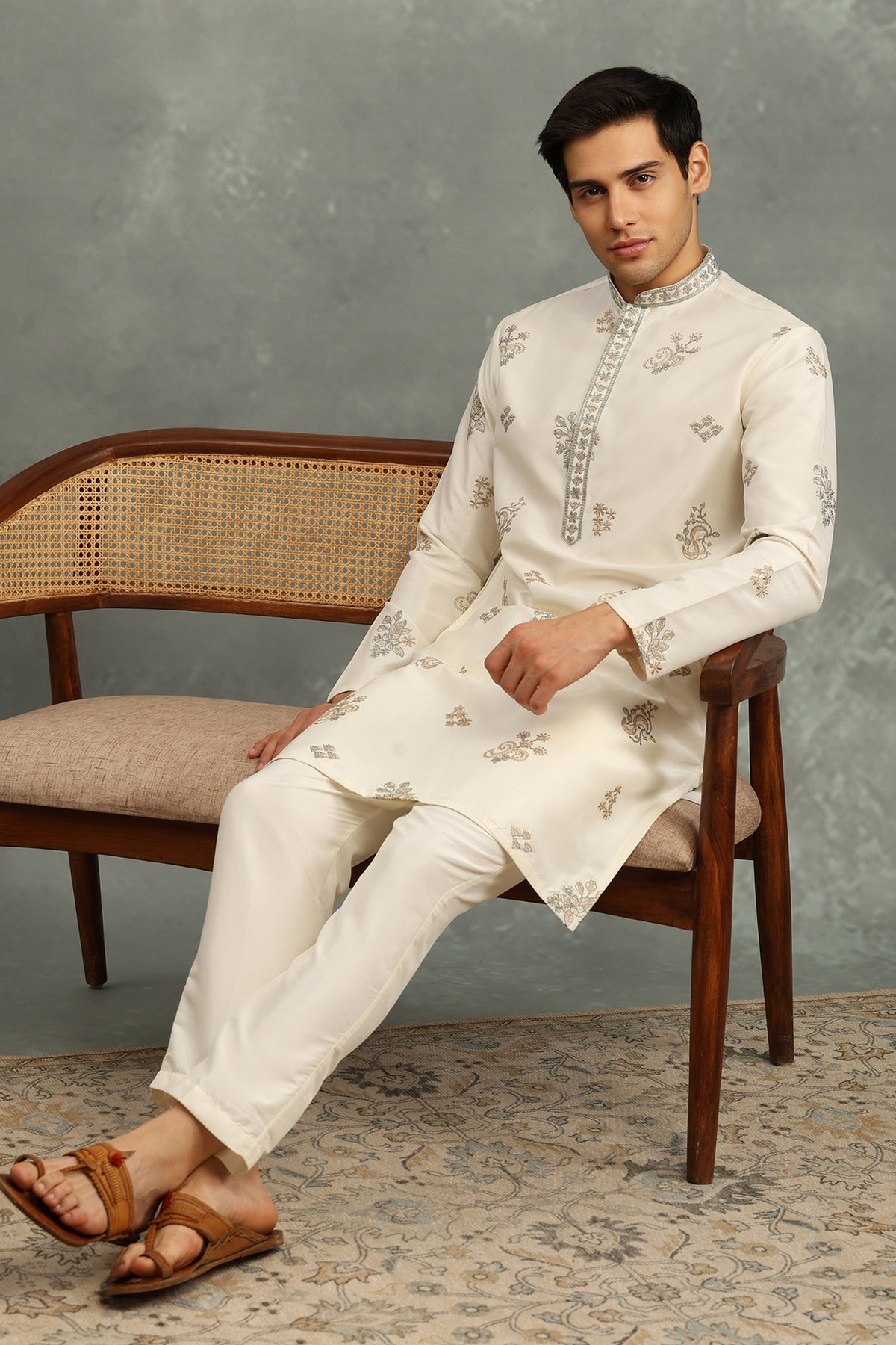 Viraj Kurta Set
