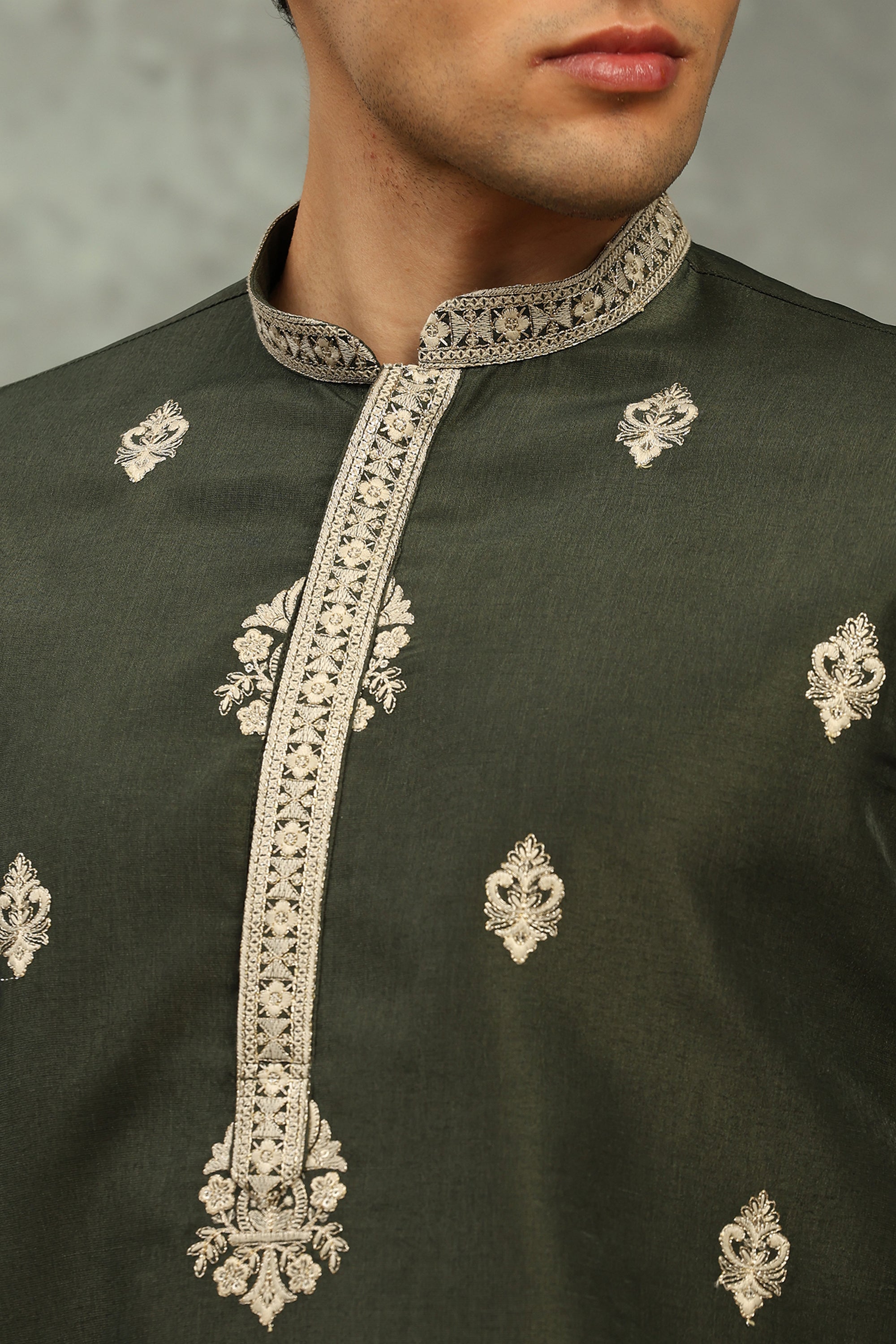 Nooran Kurta Set