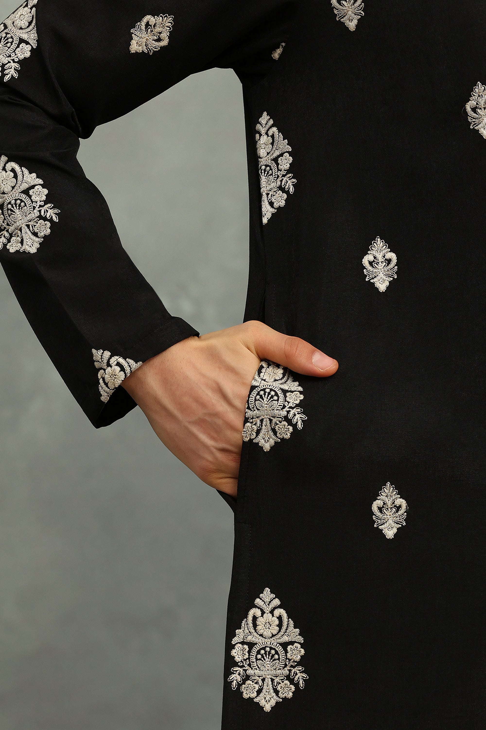 Varn Kurta Set