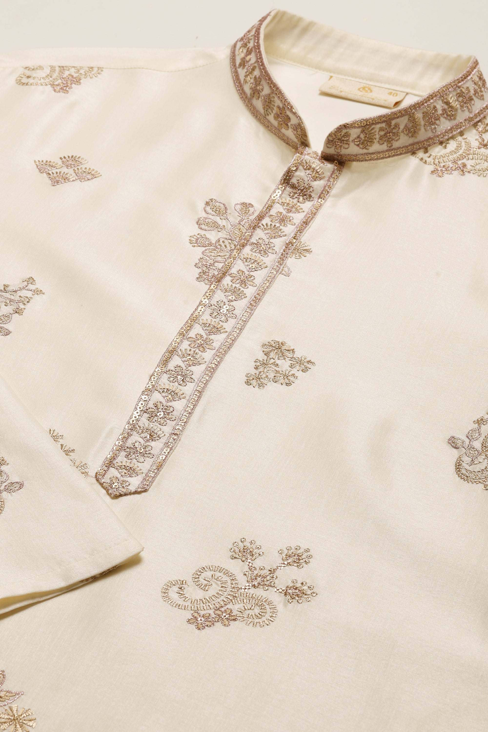 Taran Kurta Set