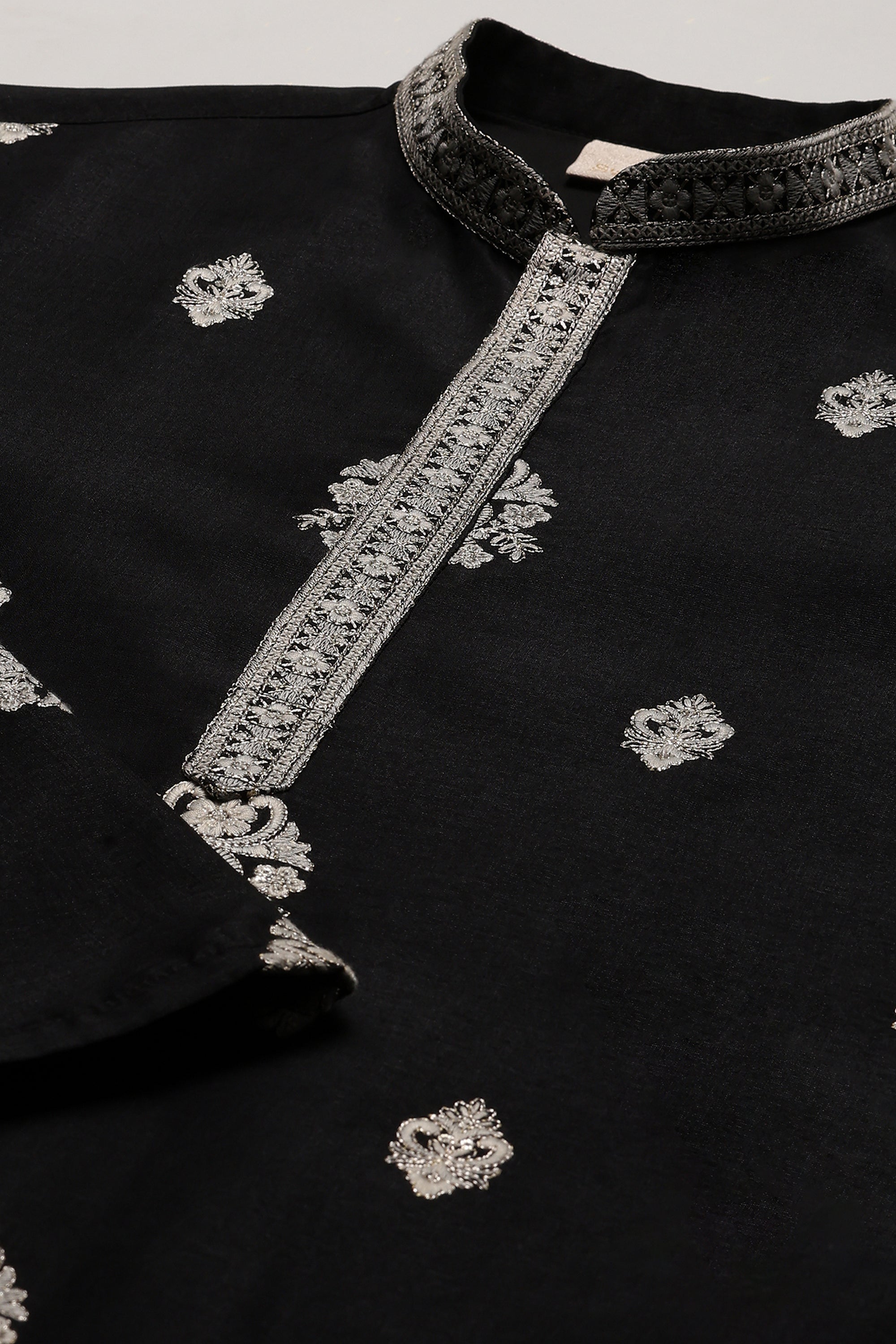 Varn Kurta Set
